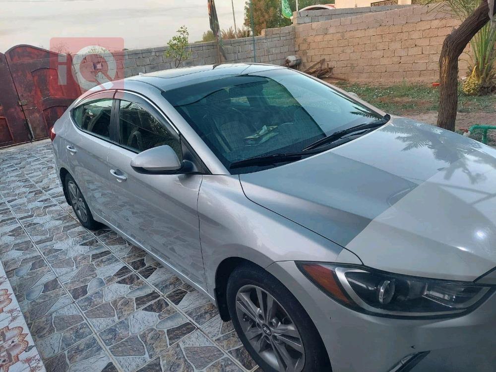 هیوندای ئەلەنترا